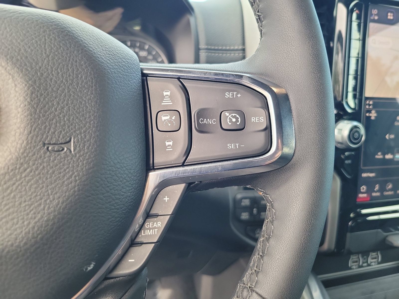 Used 2026 RAM 1500 Laramie AWD/4WD image 25