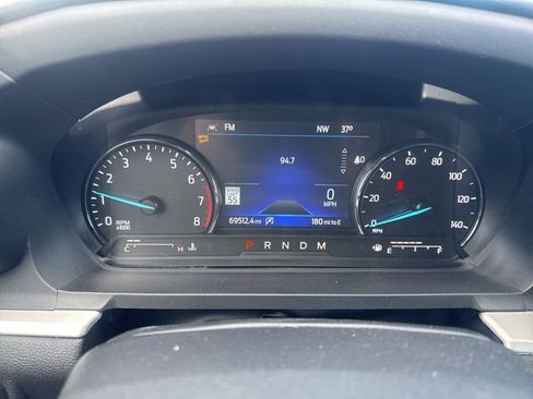 Used 2020 Ford Explorer XLT w/ Equipment Group 202A image 11