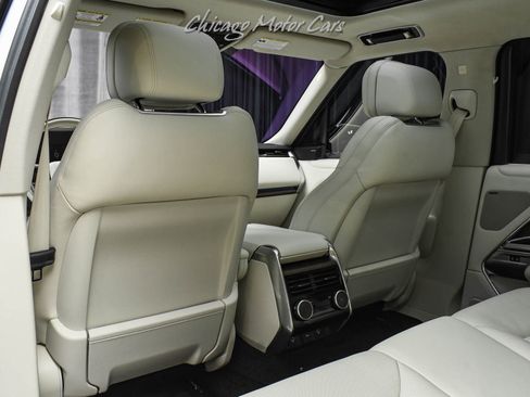 Used 2023 Land Rover Range Rover SE image 24