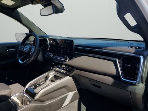 New 2026 GMC Canyon Elevation w/ Convenience Package image 14