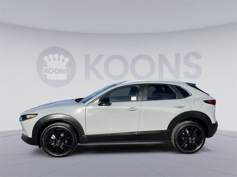Used 2025 MAZDA CX-30 AWD 2.5 S w/ Select Sport Pkg image 2