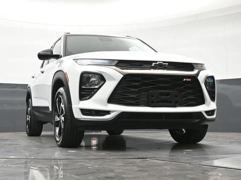 Certified 2023 Chevrolet TrailBlazer RS w/ Convenience Package AWD/4WD image 30