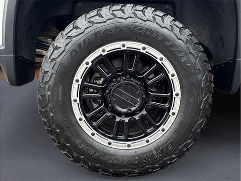 Used 2020 Chevrolet Silverado 2500 LT w/ All Star Edition AWD/4WD image 8