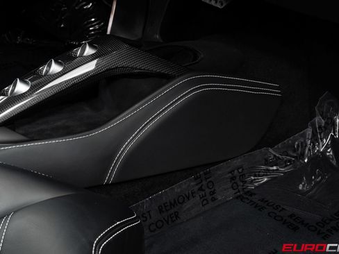 Used 2018 Ferrari 488 GTB RWD image 38