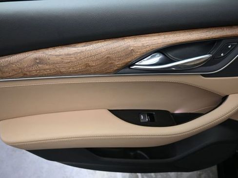Used 2025 Cadillac CT5 Premium Luxury RWD image 19