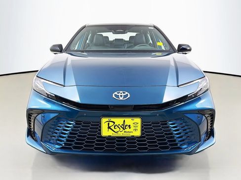 New 2026 Toyota Camry XSE AWD/4WD image 2