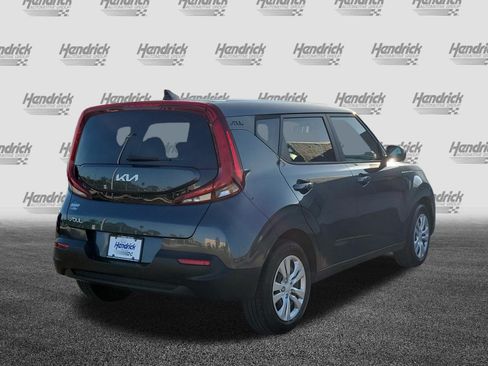 Used 2022 Kia Soul LX FWD image 7