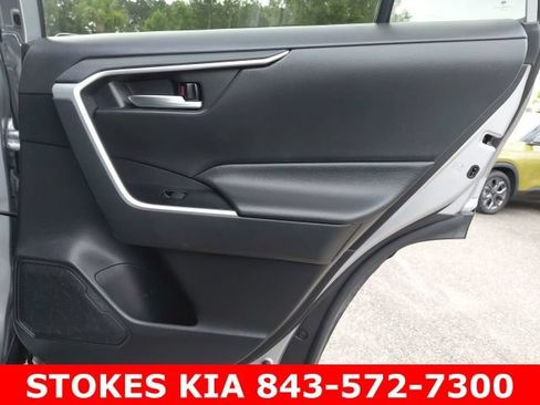Used 2021 Toyota RAV4 XLE FWD image 26