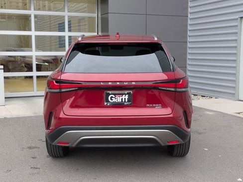 Used 2025 Lexus RX 350 AWD image 4