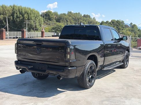 Used 2020 RAM 1500 Big Horn AWD/4WD image 3