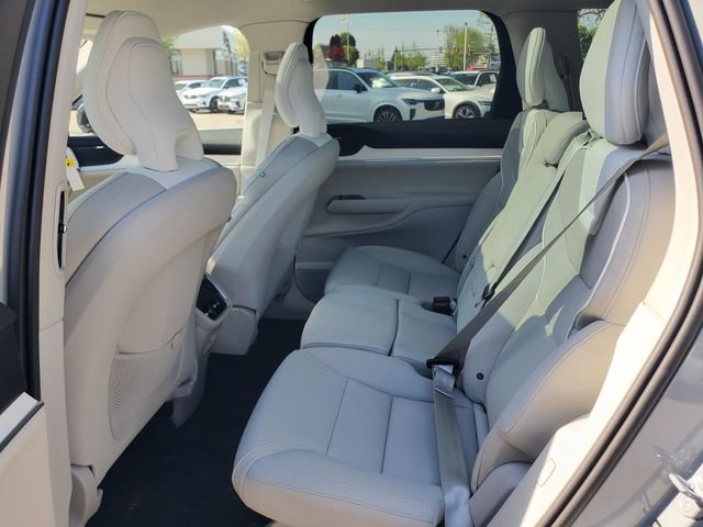Used 2025 Volvo EX90 Plus AWD/4WD image 24