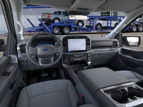 New 2026 Ford F150 XLT w/ XLT Chrome Appearance Package RWD image 9