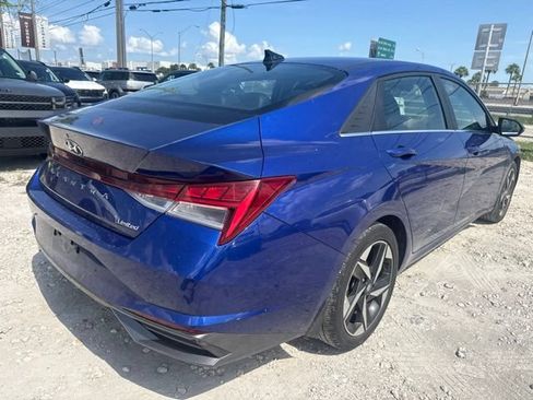 Used 2023 Hyundai Elantra Limited FWD image 6