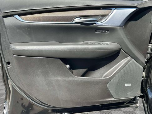 Used 2024 Cadillac XT5 Premium Luxury w/ Platinum Package AWD/4WD image 20