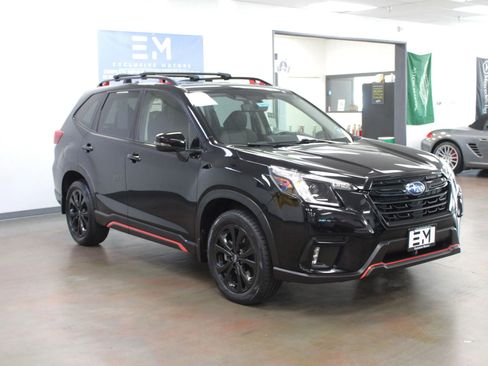 Used 2024 Subaru Forester Sport image 3