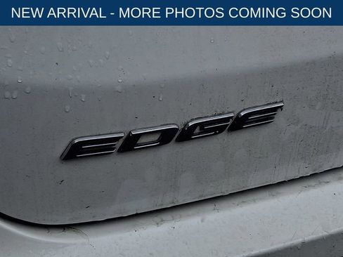 Used 2020 Ford Edge SEL w/ Convenience Package AWD/4WD image 10