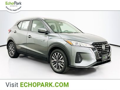Used 2021 Nissan Kicks SV