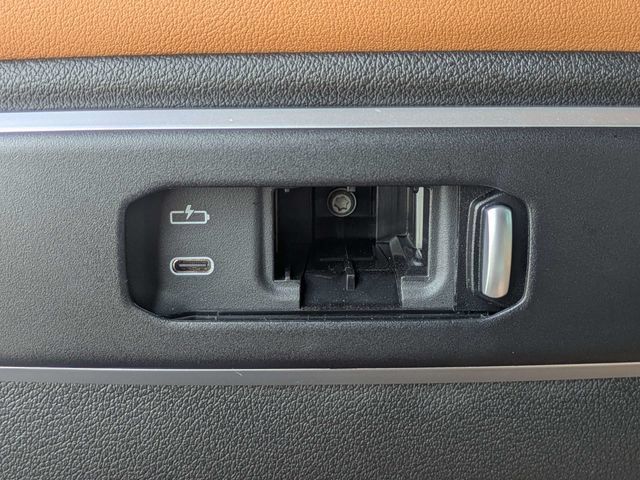 Used 2024 BMW X5 sDrive40i w/ Parking Assistance Package RWD image 15