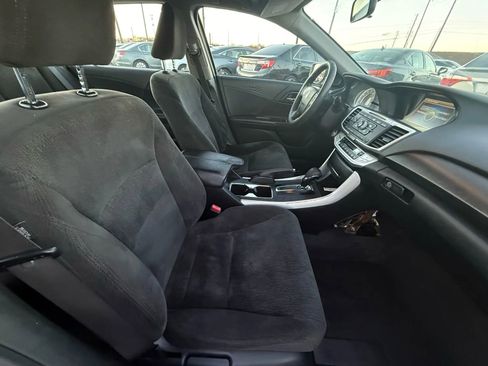 Used 2013 Honda Accord EX image 17