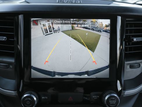 Used 2022 RAM 1500 Big Horn image 14