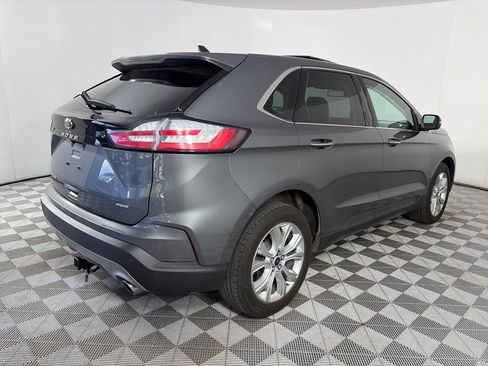 Used 2022 Ford Edge Titanium AWD/4WD image 7