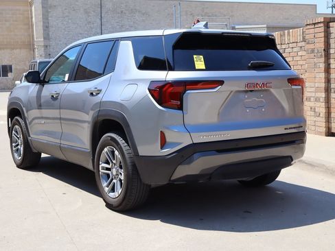 Used 2026 GMC Terrain Elevation FWD image 3