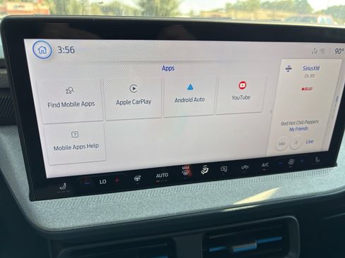 New 2025 Ford Maverick XLT w/ XLT Luxury Package image 34