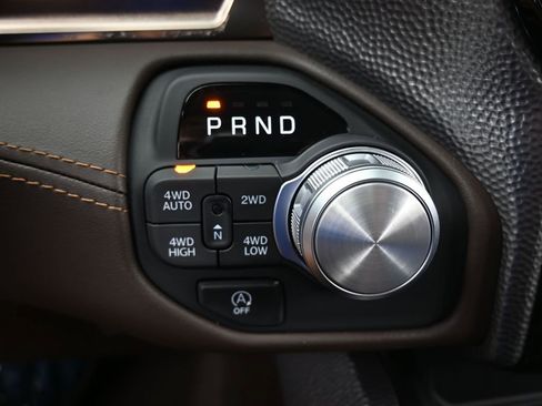 Used 2025 RAM 1500 Limited image 24