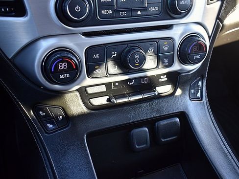 Used 2017 GMC Yukon SLT w/ Open Road Package image 39