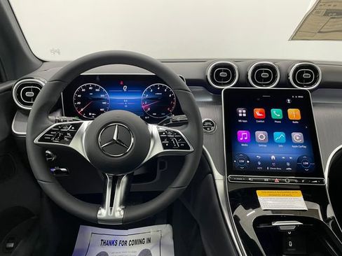 New 2026 Mercedes-Benz GLC 300 image 3