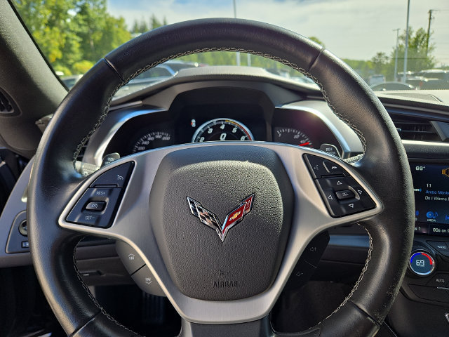 Used 2019 Chevrolet Corvette Stingray Coupe w/ 1LT RWD image 4