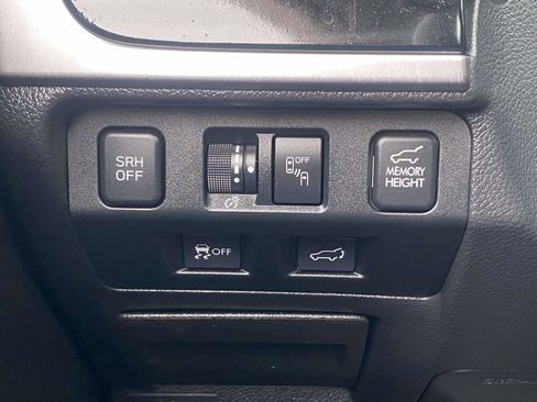 Used 2017 Subaru Forester 2.5i Touring w/ Popular Package #1 image 19