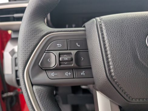 New 2026 Toyota 4Runner SR5 AWD/4WD image 22