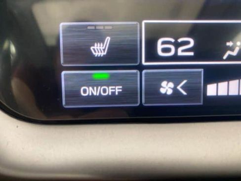 Used 2025 Subaru Legacy Limited image 18