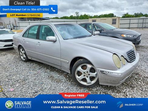 Used 2002 Mercedes-Benz E 320 Sedan image 5