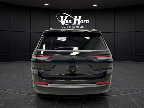 New 2026 Jeep Grand Cherokee L Limited w/ Limited Altitude Package AWD/4WD image 6