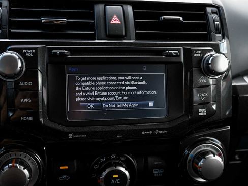 Used 2018 Toyota 4Runner TRD Off-Road AWD/4WD image 27