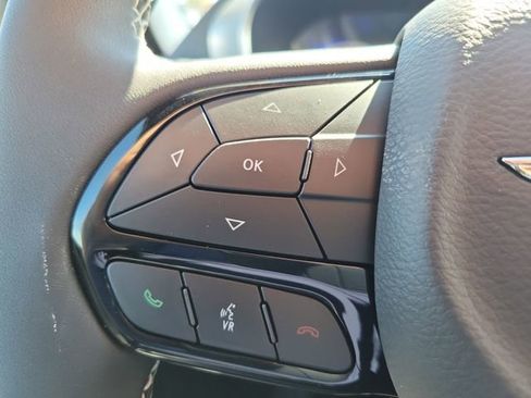 New 2026 Chrysler Pacifica Limited image 21