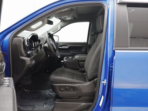 Certified 2024 Chevrolet Silverado 1500 RST w/ Z71 Off-Road Package image 5