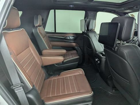 Used 2023 GMC Yukon Denali Ultimate AWD/4WD image 20