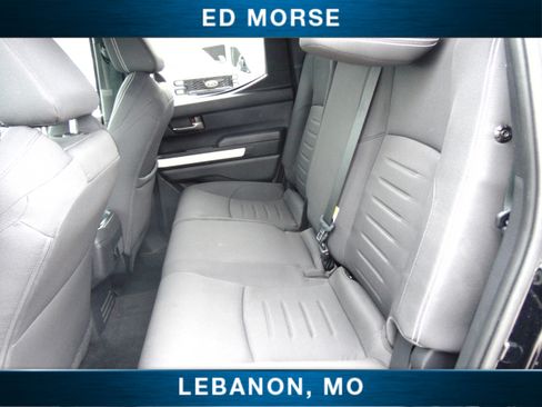 Used 2024 Toyota Tacoma TRD Off-Road image 12