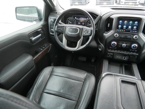 Used 2021 GMC Sierra 1500 Denali w/ Denali Ultimate Package image 9