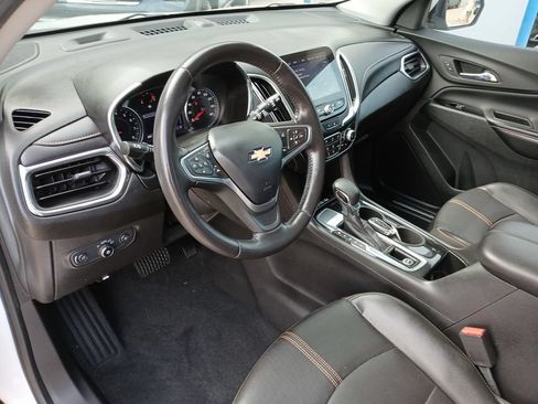 Certified 2022 Chevrolet Equinox Premier w/ LPO, Floor Liner Package FWD image 10