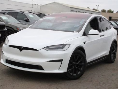 Used 2023 Tesla Model X AWD/4WD image 7
