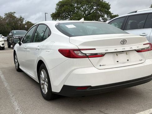 Certified 2025 Toyota Camry LE image 7