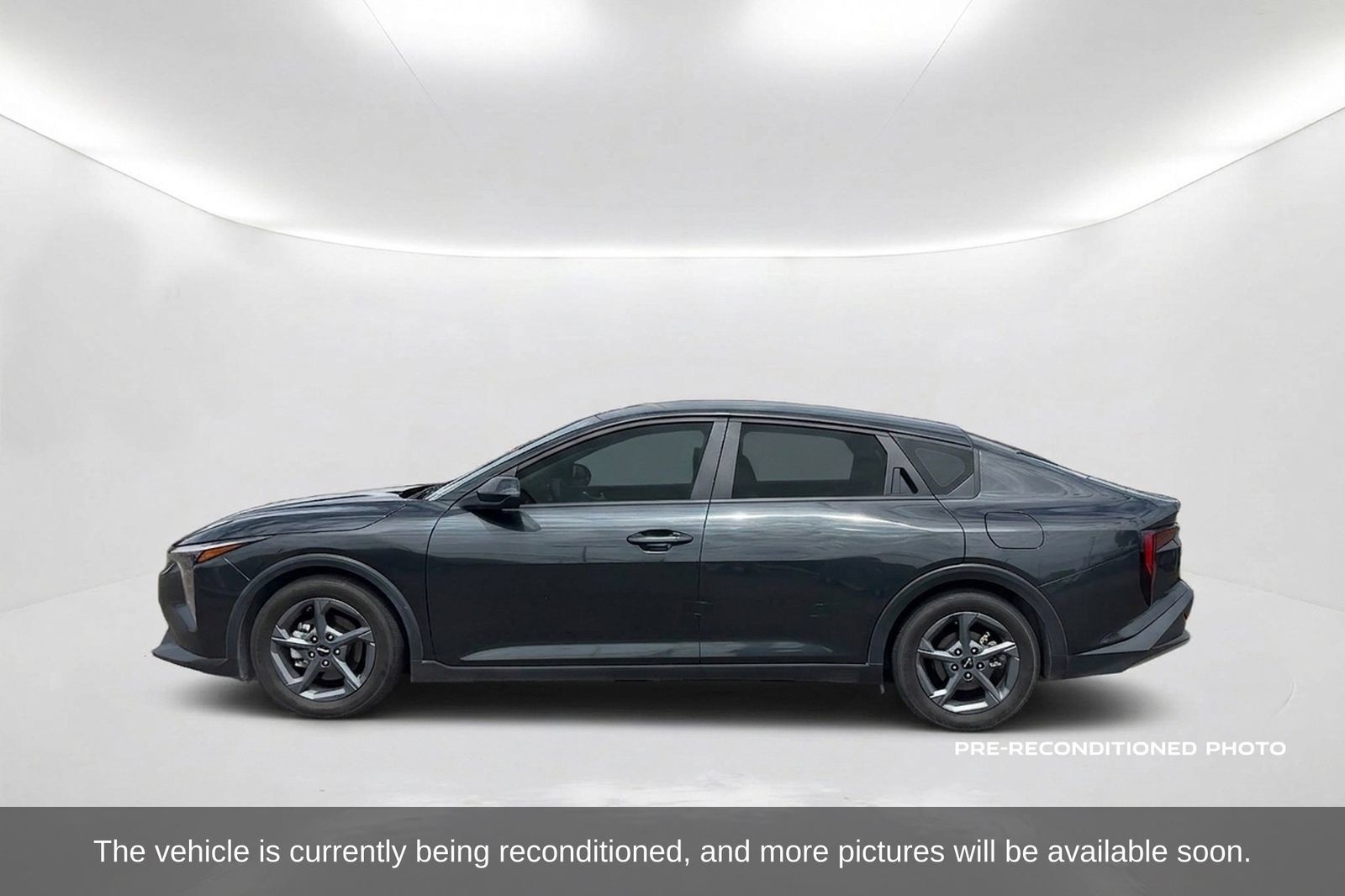 Used 2025 Kia K4 FWD image 9