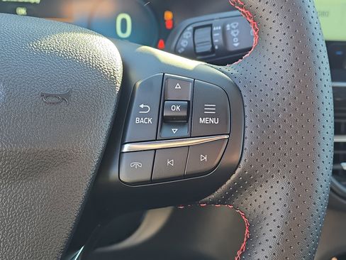 New 2026 Ford Escape ST-Line Elite w/ Equipment Group 501A image 17