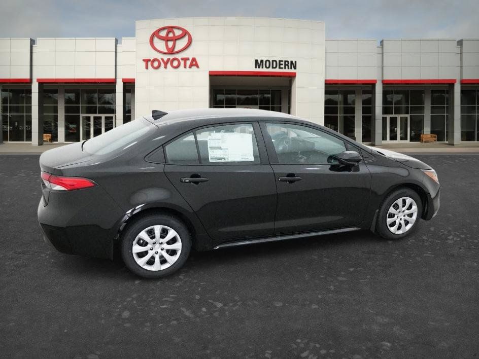 New 2026 Toyota Corolla LE FWD image 16