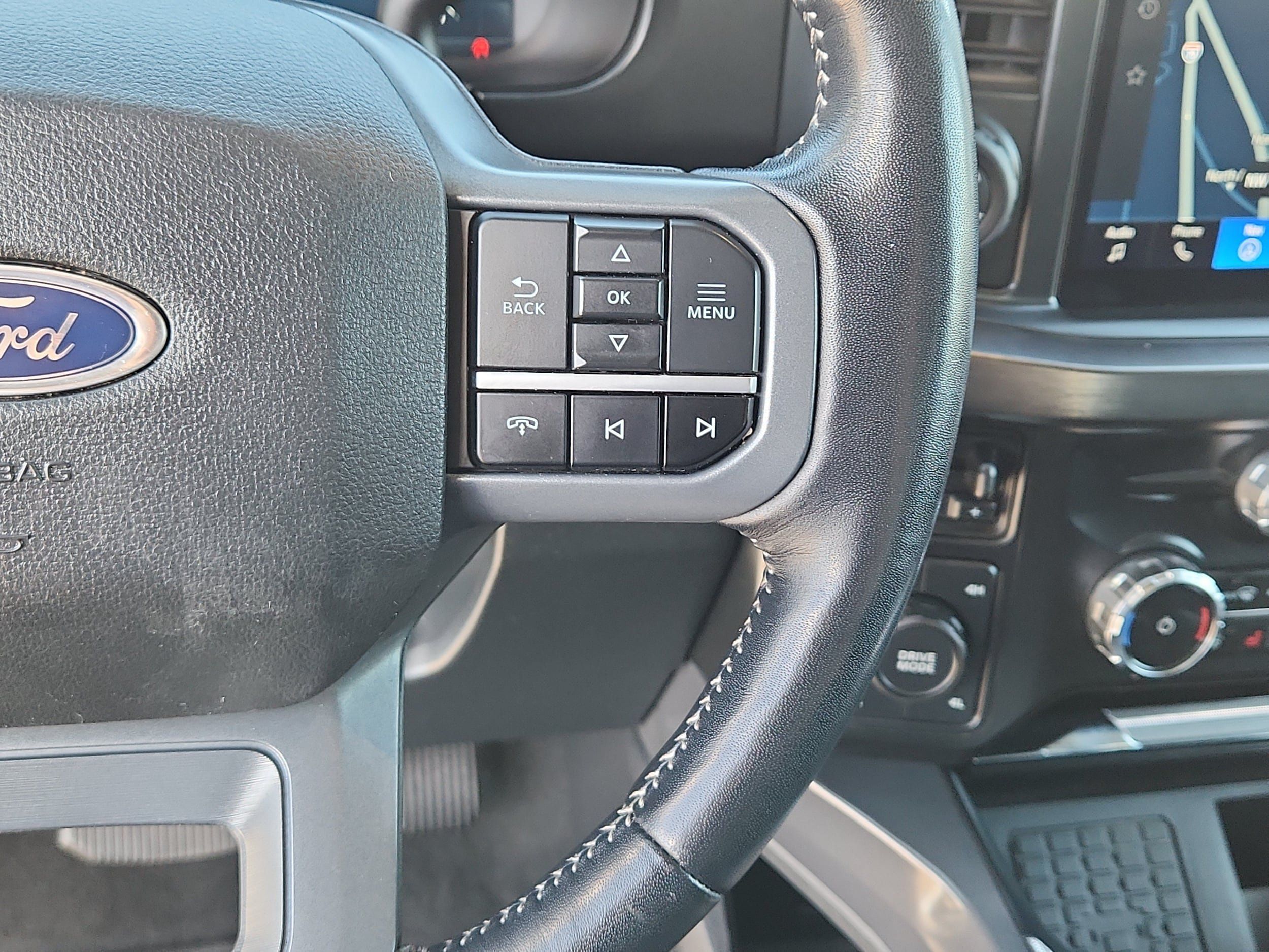 Used 2024 Ford F350 Lariat w/ Lariat Ultimate Package AWD/4WD image 17