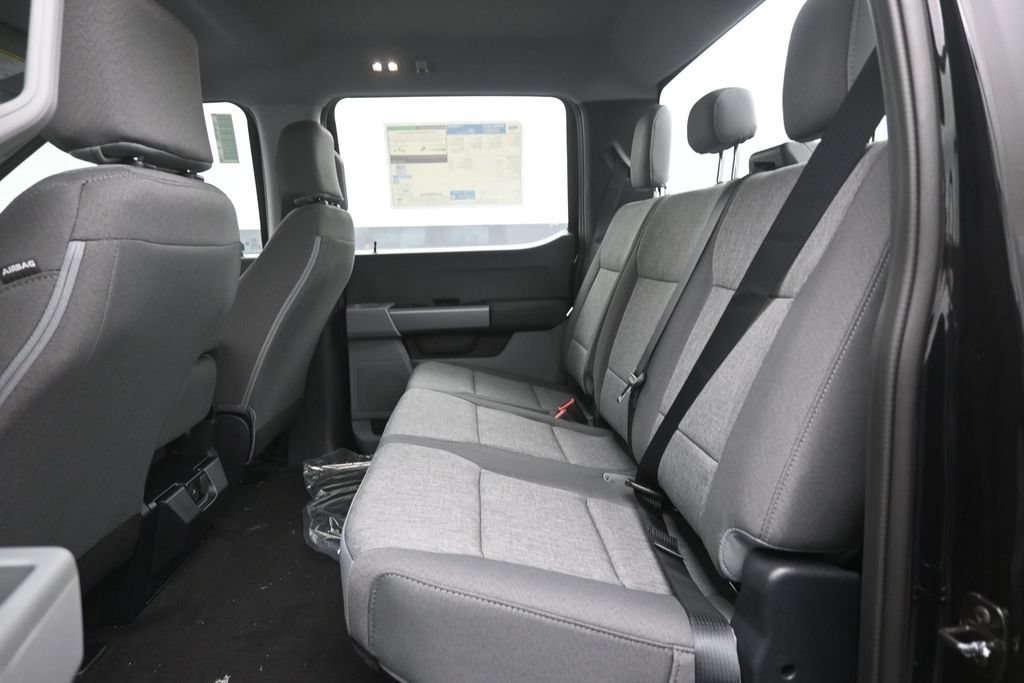 New 2027 Ford F250 XL w/ Tremor Off-Road Package AWD/4WD image 7